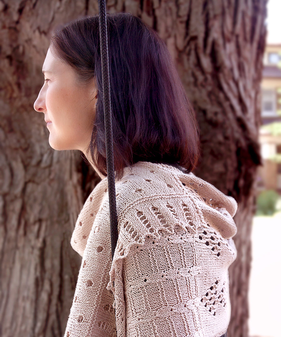 Claro Wrap-Downloadable knitting pattern-Tricksy Knitter