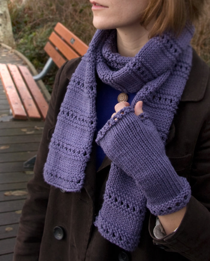 New Free Pattern: Montgomery Scarf and Mitts