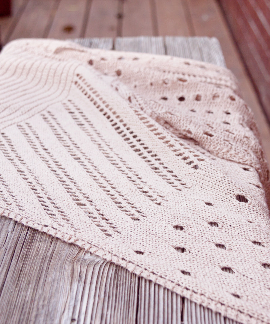 Claro Wrap-Downloadable knitting pattern-Tricksy Knitter