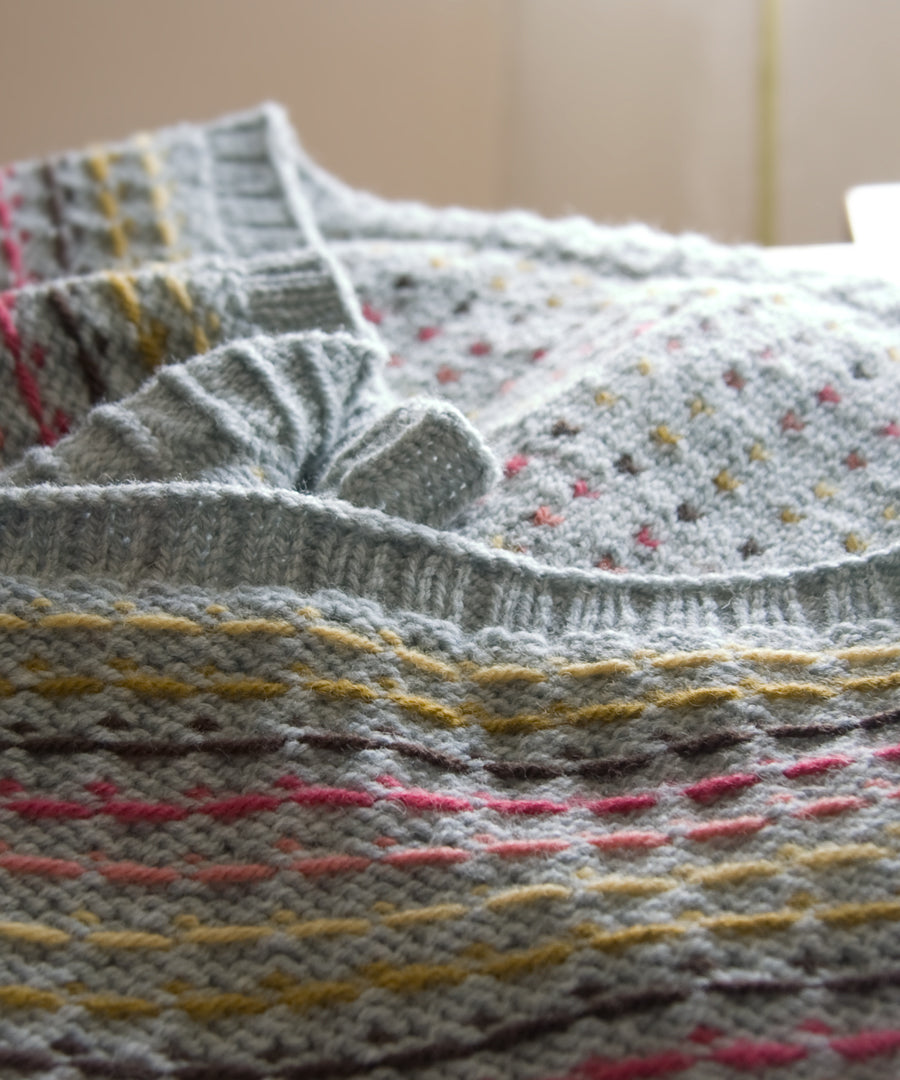 Minno Cowl-Downloadable knitting pattern-Tricksy Knitter
